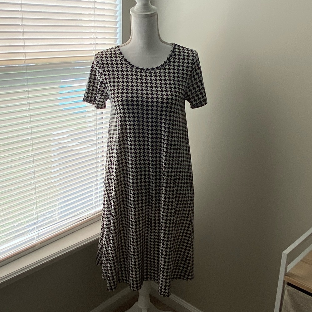 LuLaRoe Houndstooth Jessie